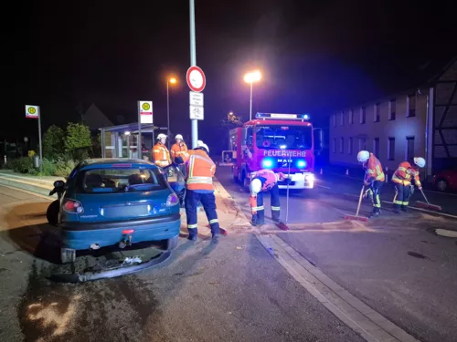 Hilfeleistung: Verkehrsunfall mit verletzter Person