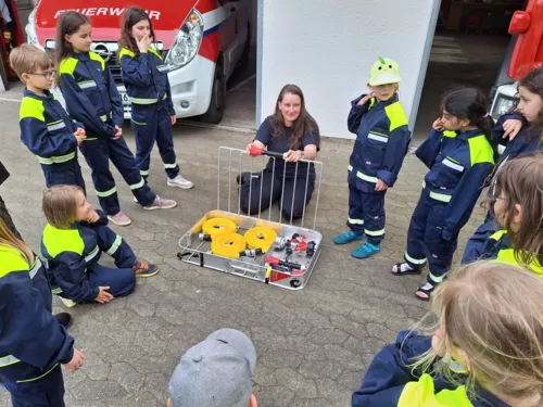 Neue Ausstattung für die Kinderfeuerwehr Ölper